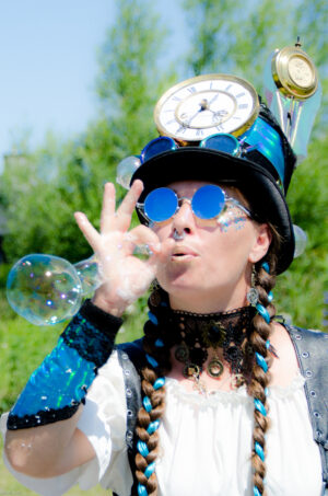 Spectacle et animation tout public extérieur - Fabullation -Fabulleuse