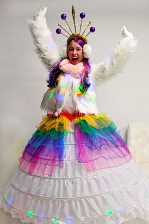 Personnage en échasses - Sibylle